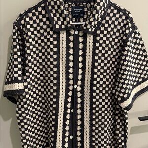 Abercrombie & Fitch Black and Cream Crochet Patterned Shirt